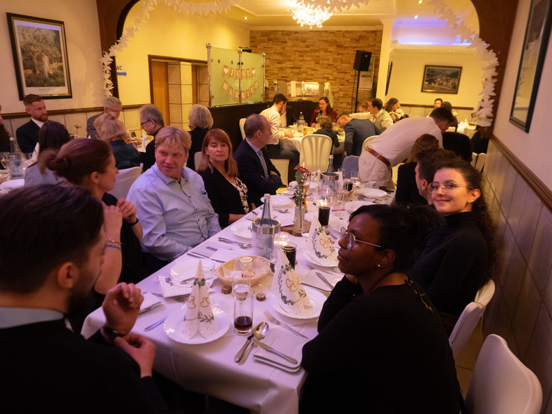 059 053 C120160 059 053 C120160