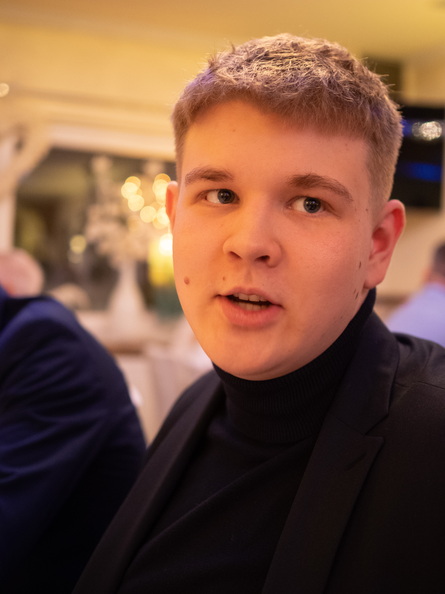 054 048 C120149 054 048 C120149